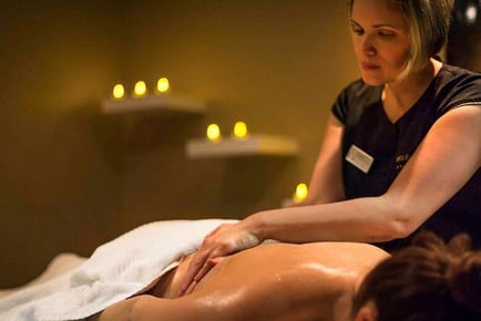 4* Winter Escape Spa Day: 2 x 25-Min Treatments & Afternoon Tea - Mercure Dartford Brands Hatch Hotel