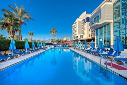 5* Antalya All-Inclusive Beach Break - 10kg Luggage, Transfers & Return Flights