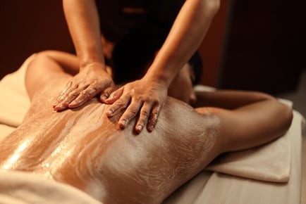 75 Min Moroccan Mud Bliss Pamper Package - Preston