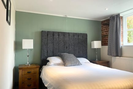 Scole Inn Hotel, Norfolk Getaway for 2: Breakfast, Dining & Late Checkout Included