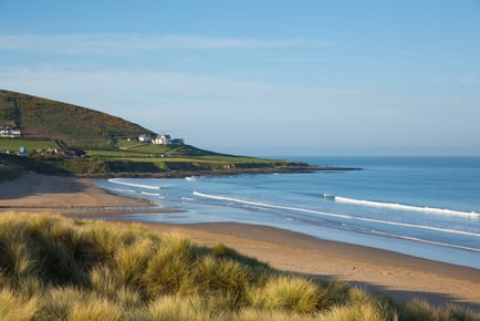 North Devon Resort Getaway for 2 or 3 nights- Self-Catering Apartments with Upgrade Option - up to 4 or 6 people!