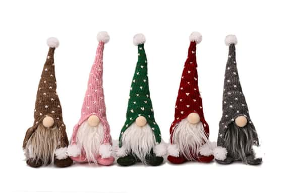 Christmas-Gnome-Standing-Decor-2