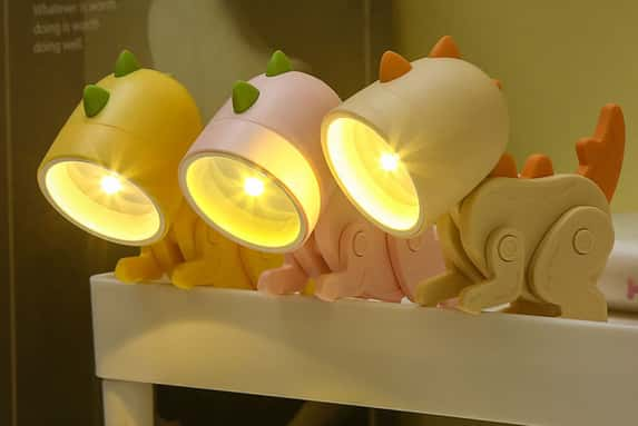 Mini-Animal-LED-Desk-Lamp-1