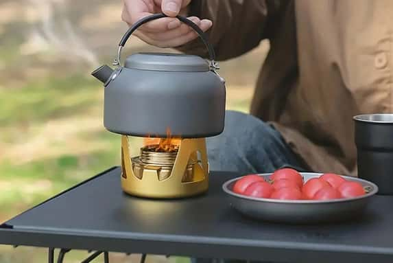 Outdoor-Portable-Alcohol-Stove-1