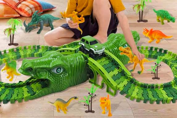 Dinosaur-Themed-Race-Track-Car-Set-1