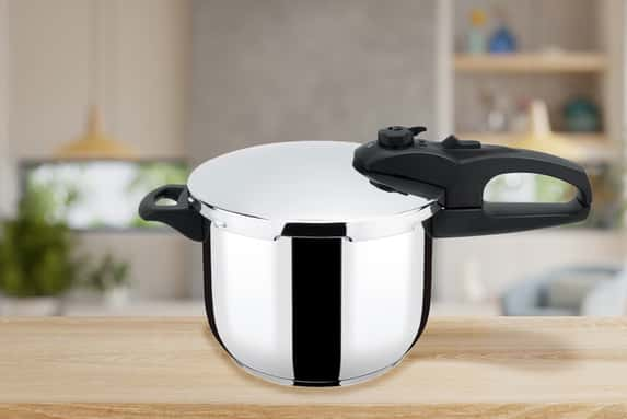 6L-Stainless-Steel-Pressure-Cooker-1