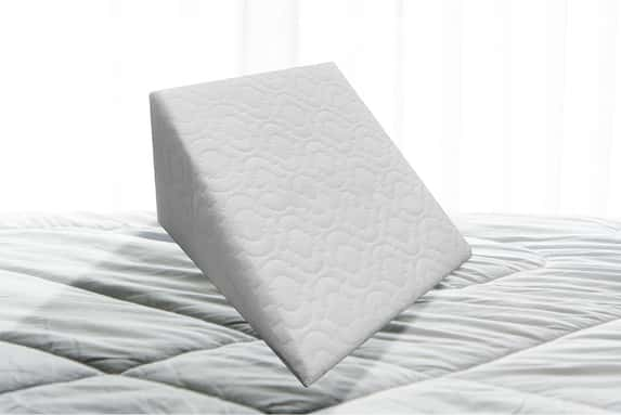 Memory-Foam-Wedge-Pillow-1