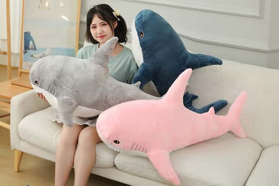 Shark-pillow-doll-1