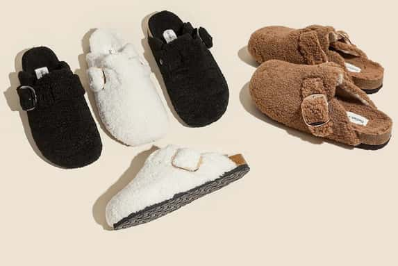 Birkenstock-Inspired-Teddy-Mules-1