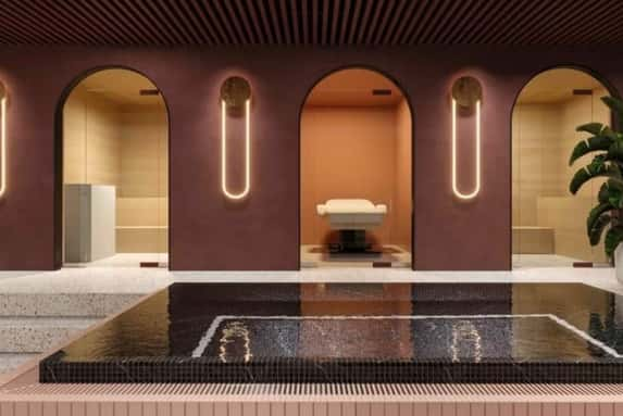 5* Spa Day: Choice of Massage, Spa Access, Bubbly & Voucher - Bank