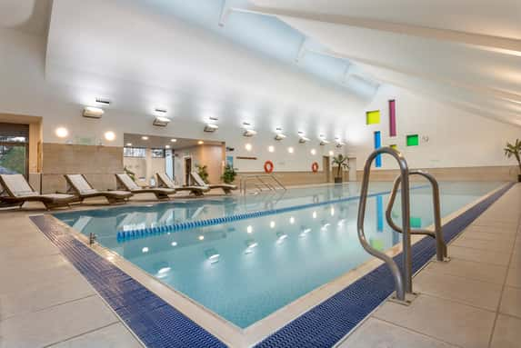 4* Ashford International Luxury Spa Day: Treatment, Lunch & Prosecco - 2 Treatments Upgrade - Valid 7 Days!