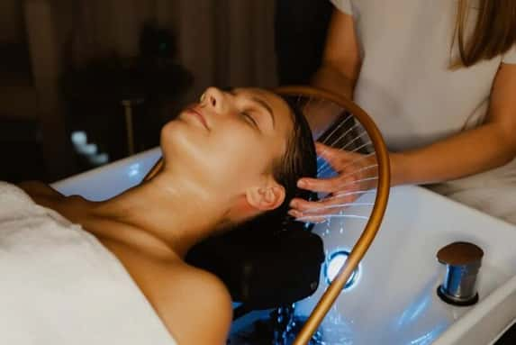 90-Min Japanese Head Spa, Neck, Shoulder & Arm Massage With a Facial – Upgrade Available!