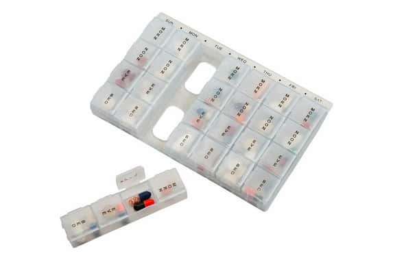 Forever-cosmetics---28-slot-daily-pill-organiser