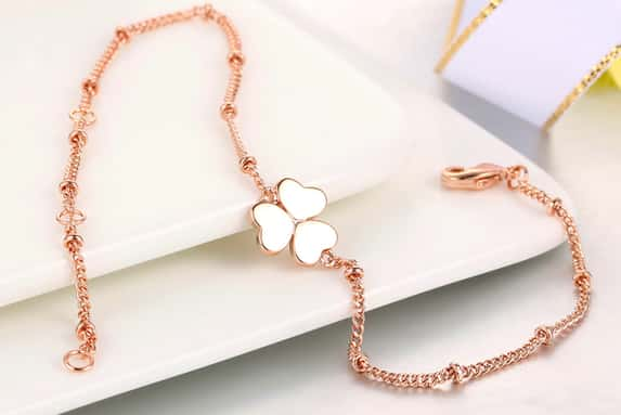 taylors-jewellery---Triple-Heart-Rose-Gold-Plateds1