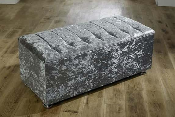 DIANA PLUSH OR CRUSH VELVET OTTOMAN BOX 1