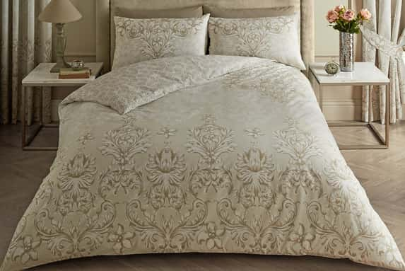 TEXTILES-&-HOSIERY-LTD---Deluxe-Antoinette-Duvet-Sets1