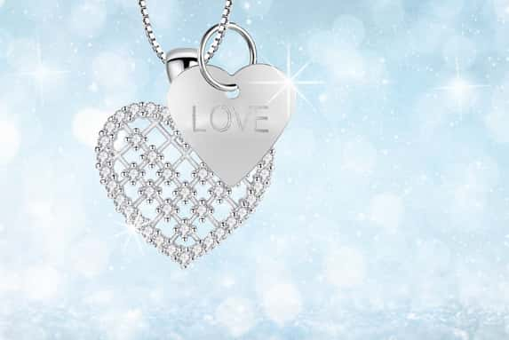 LOVE-PENDANT-1