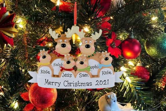 SEASONAL-2021-Family-Reindeer-Christmas-Pendants-1