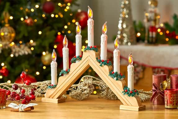 flickering-candle-decoration-1