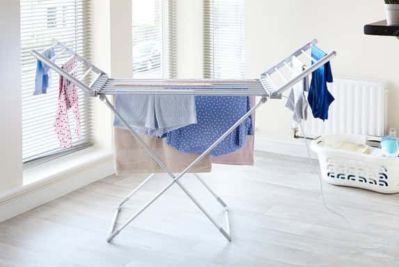 Heated Winged Clothes Airer-1