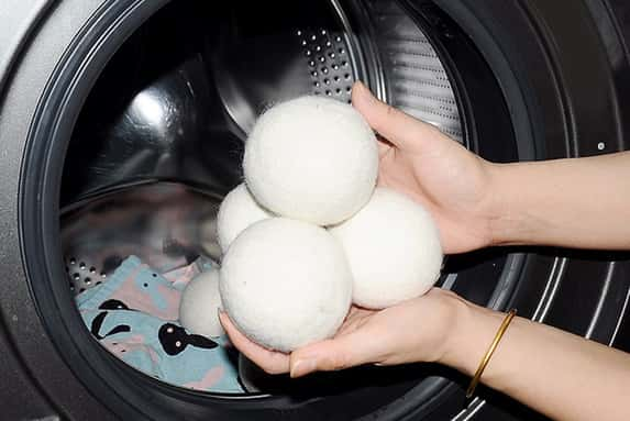 Wool-dryer-ball-1