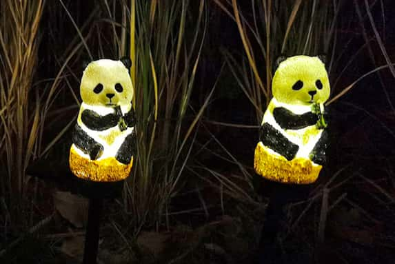 Outdoor-Solar-Resin-Panda-LED-Light-1