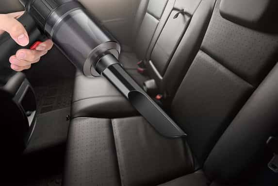 Car-Vacuum-Cleaner-1