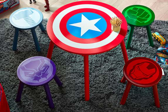 33051302-MARVEL-AVENGERS-ROUND-TABLE-STOOL-SET-5