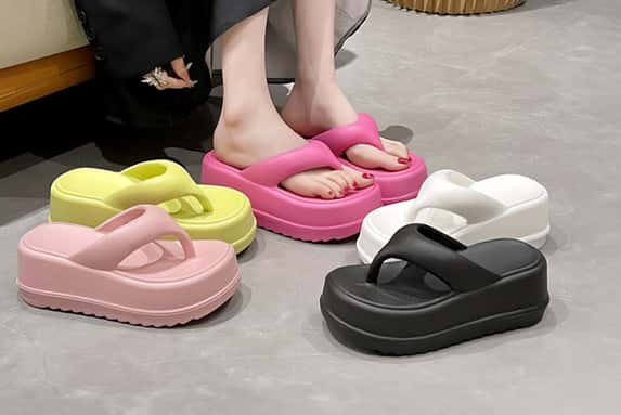 Fashion-Thick-Sole-Flip-Flops-1