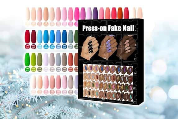 Christmas-Press-On-Nails-Advent-Calendar-1