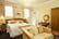 Royal-hotel-room