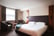 Accessible-Wet-Room-Kingsize-Bedrooms-The-Highwayman-Hotel-Nov-AB-2