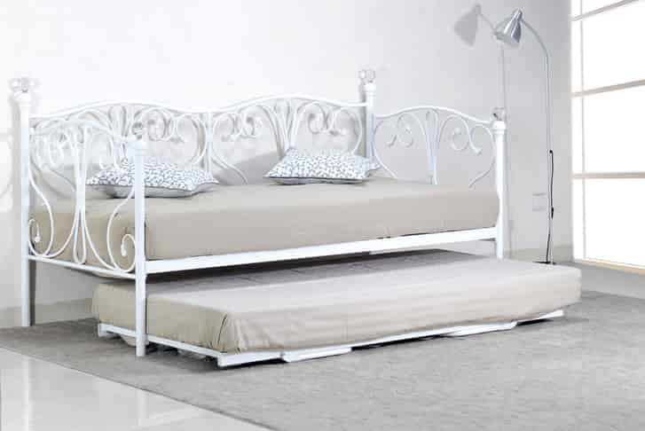 Ybarra twin daybed with shop mattress bayou breeze