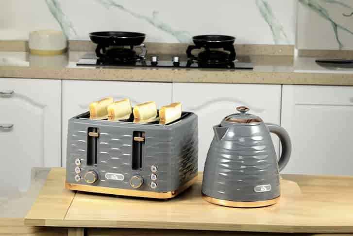 Electric kettles and toasters best sale