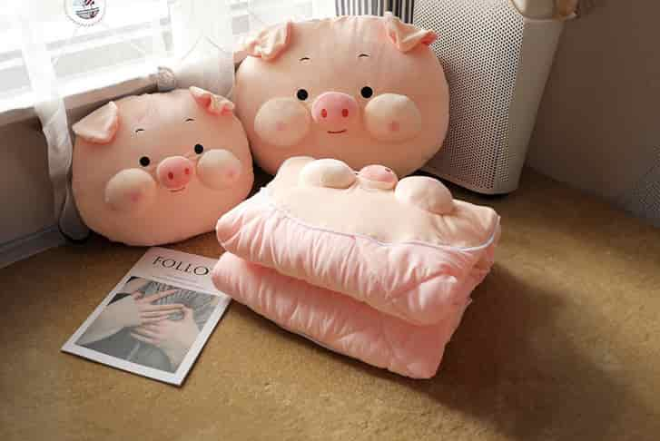 Pink pig blanket sale