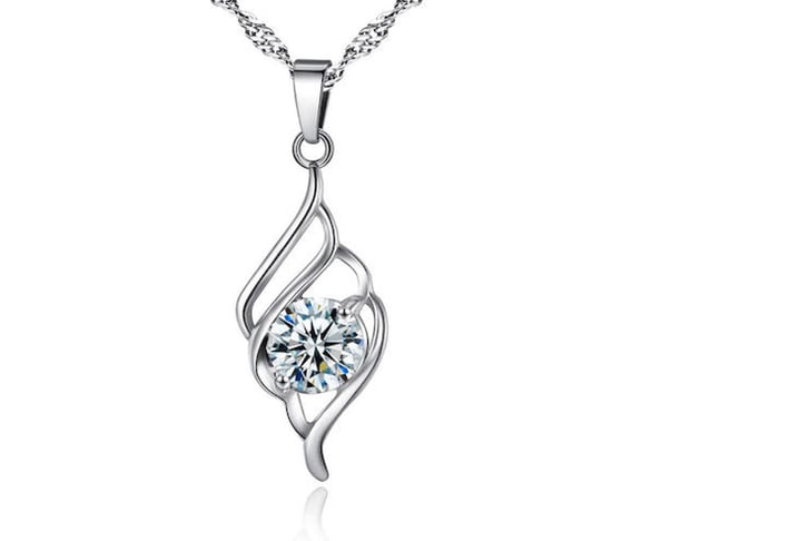 SOLITAIRE-CRYSTAL-SWIRL-PENDANT-MADE-WITH-CRYSTALS-FROM-SWAROVSKI