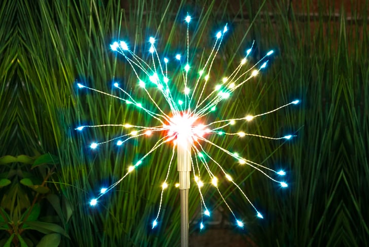 Chimp-Electronics---LED-Starburst-Firework-Stake-Lights1