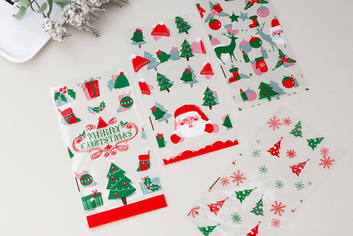 Pack-of-100-Christmas-Gift-Wrapping-Bags-6