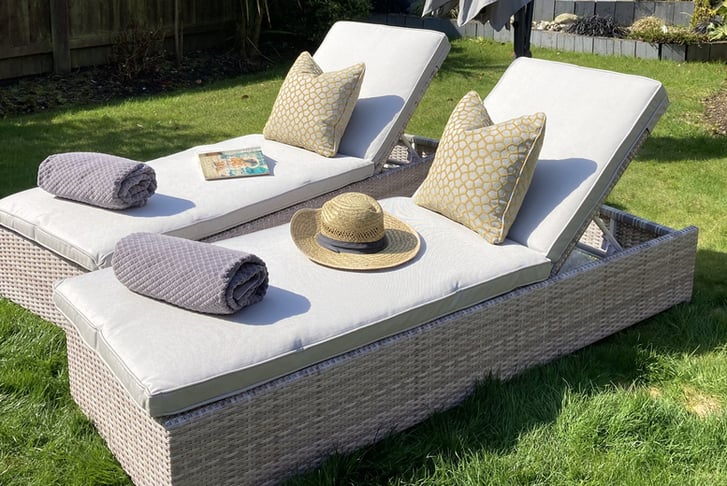 Extra-Thick-Santa-Dona-Rattan-Sun-lounger--1-or-2-2