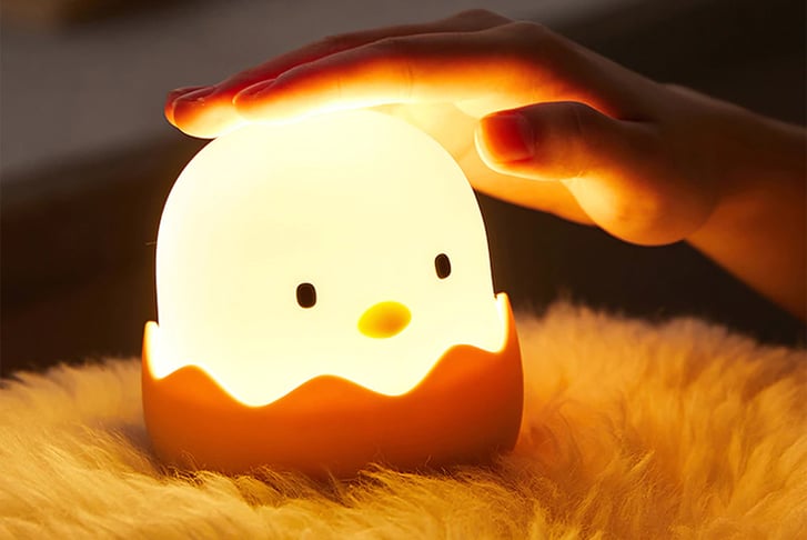 Silicone-Chick-Touch-Night-Lamp-1
