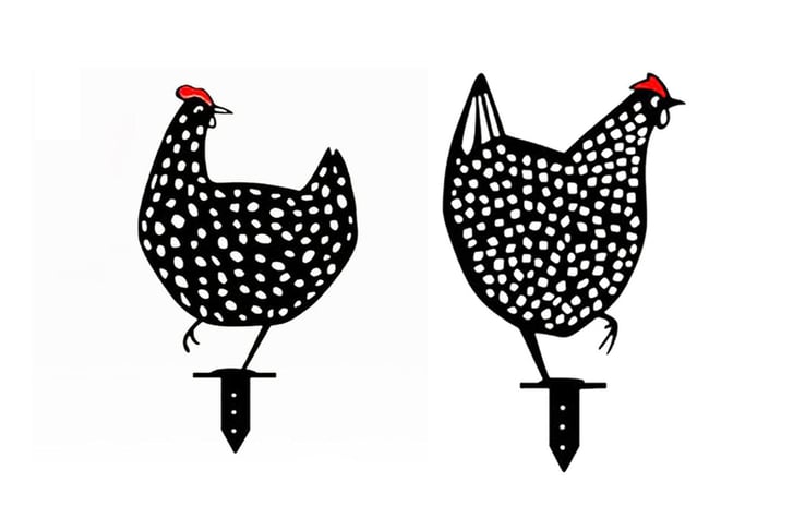 Chickens-Garden-Ornament-2
