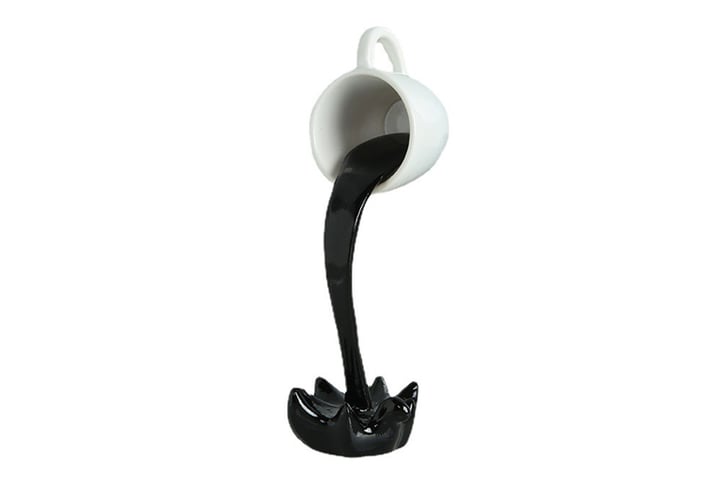 Quirky-Floating-Coffee-Cup-Ornament-2