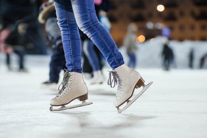 Ice Skating For 2 or 4 People - Malvern 