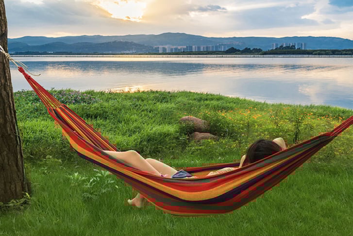 Garden-Anti-Rollover-Hammock-1