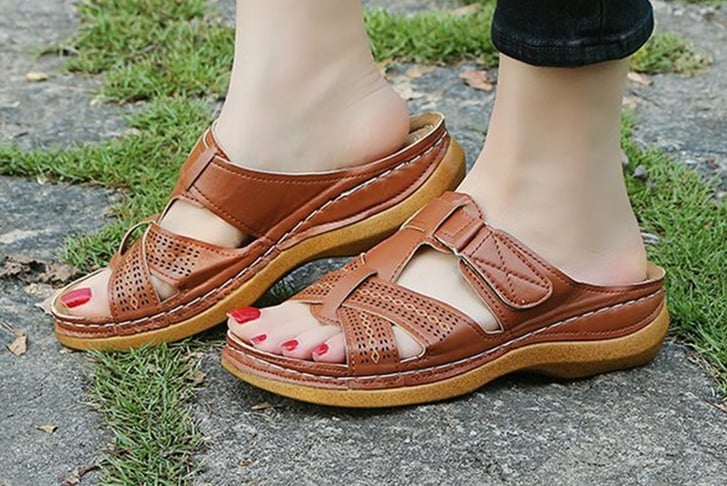 Womens-casual-platform-sandals-1