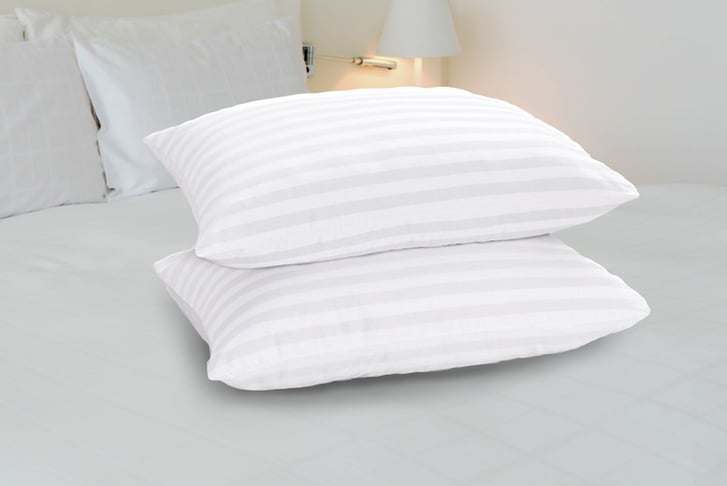 Hotel-Quality-Satin-Stripe-Pillow-1