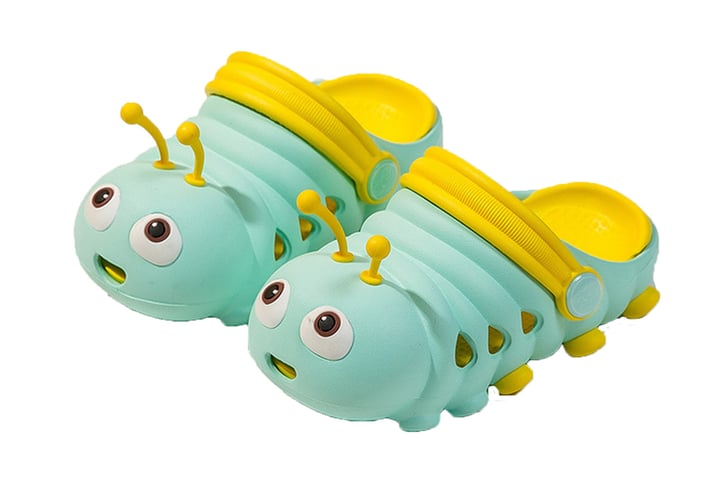 Soft-Caterpillar-Sandals-2