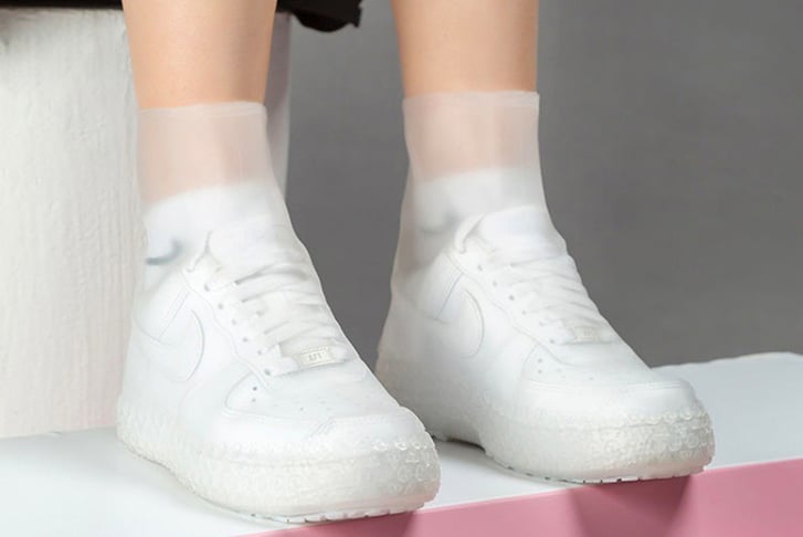 Reusable-Waterproof-Non-Slip-Shoe-Protectors-white