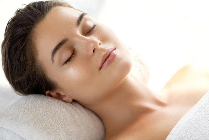 Microdermabrasion Facial and Massage Pamper Package - Wimbledon