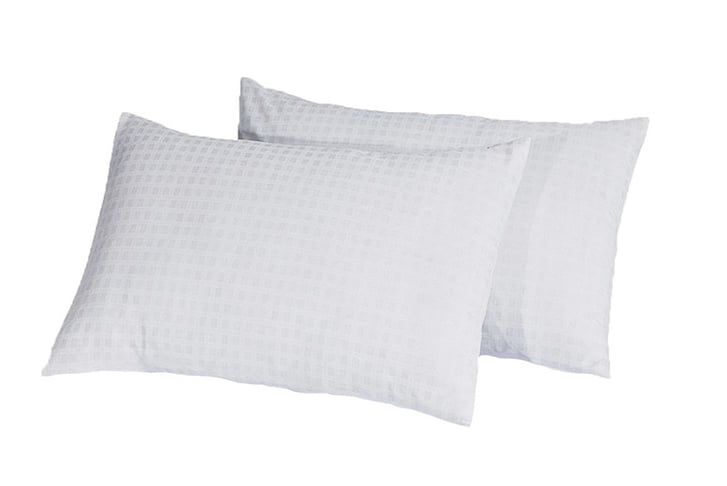 4x-Hotel-Check-Pillow-2